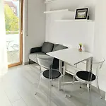 Mit Tiefgarage 8 Min Zu Fuss Bis Ins Zentrum * Merano