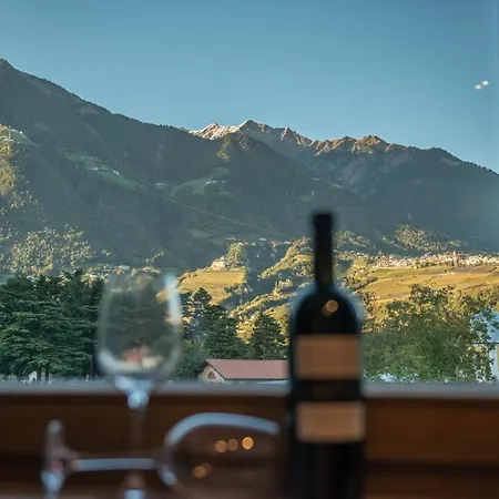 Mit Tiefgarage 8 Min Zu Fuss Bis Ins Zentrum شقة *