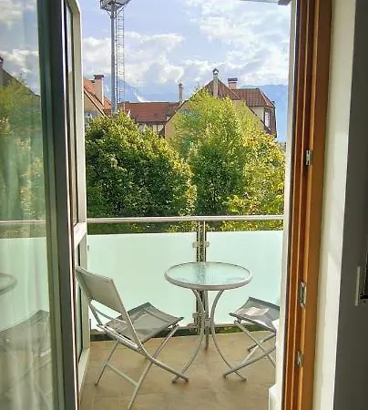 Apartment Mit Tiefgarage 11 Minuten Zu Fuss Bis Ins Zentrum *