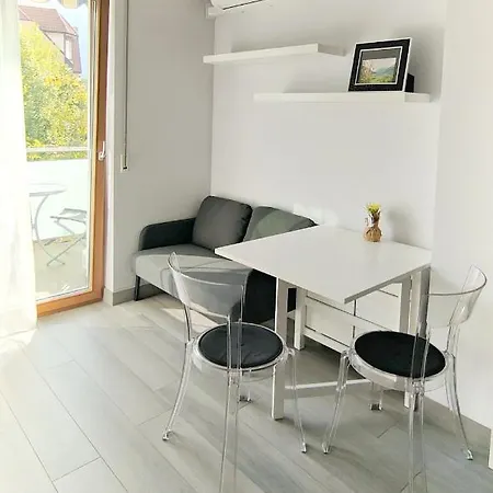 Mit Tiefgarage 11 Minuten Zu Fuss Bis Ins Zentrum * 梅拉诺