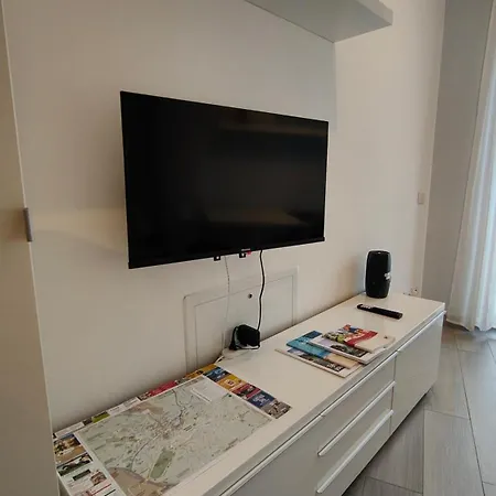 Appartamento Apartment Mit Tiefgarage 11 Minuten Zu Fuss Bis Ins Zentrum