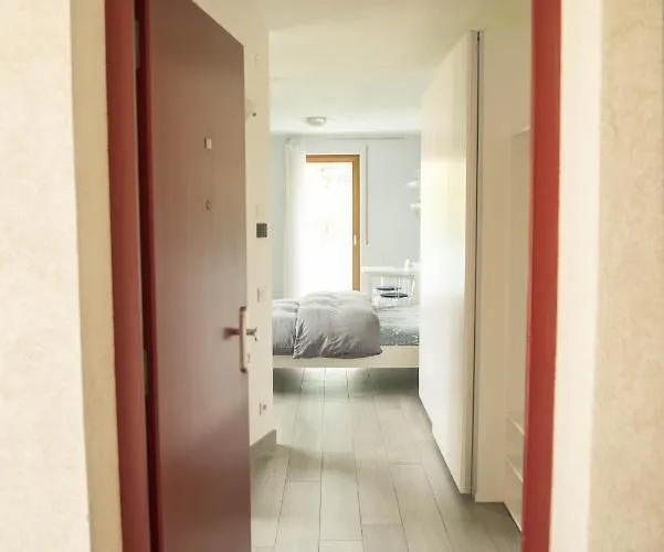 Mit Tiefgarage 8 Min Zu Fuss Bis Ins Zentrum Merano