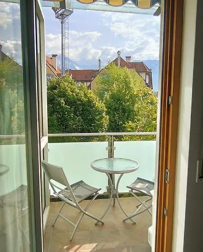 Mit Tiefgarage 8 Min Zu Fuss Bis Ins Zentrum *