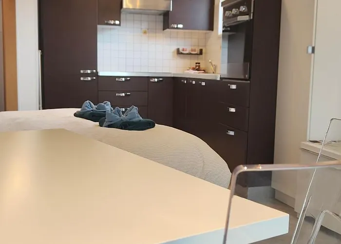 Mit Tiefgarage 8 Min Zu Fuss Bis Ins Zentrum