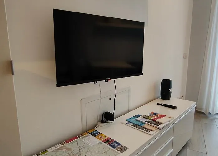 شقة Mit Tiefgarage 8 Min Zu Fuss Bis Ins Zentrum